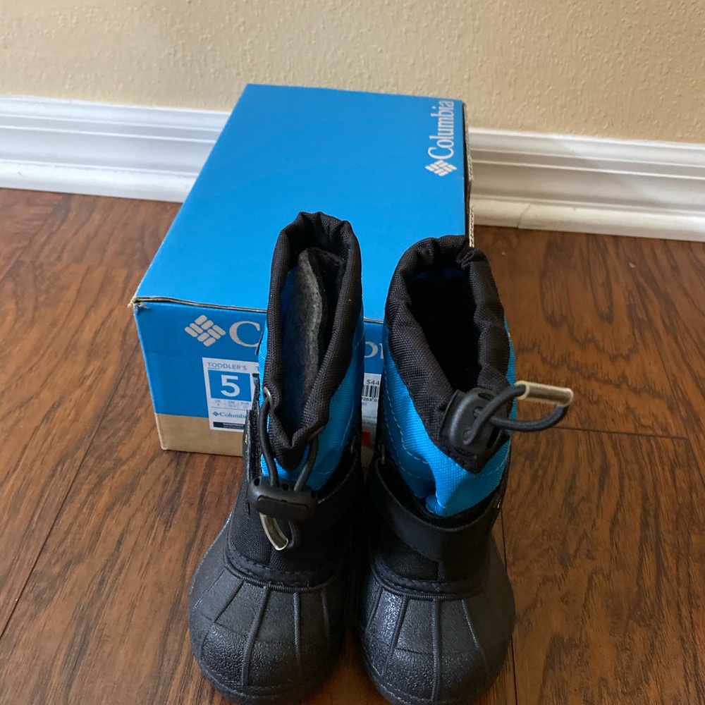 Toddler snow boots